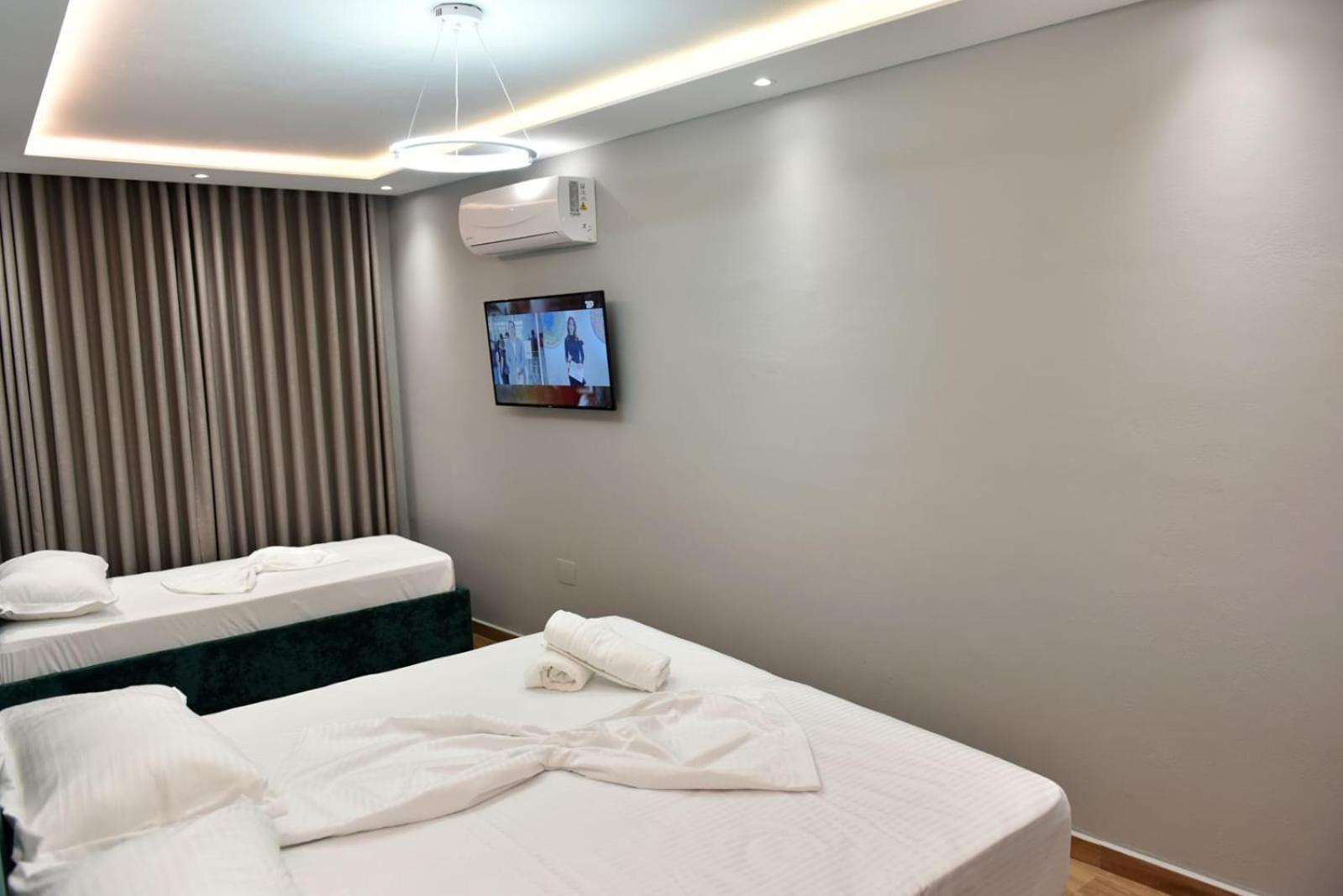 Vila Noar Vlore Room photo